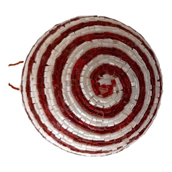 Hand Beaded Christmas Ornament Glass Bugle Beads All Around Red White Vintage. - Picture 12 of 14